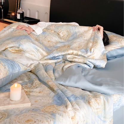 Bettwäsche-Garnitur aus Baumwollsatin mit dezentem Herz-Jacquard und seidig-glänzendem Finish Brehn