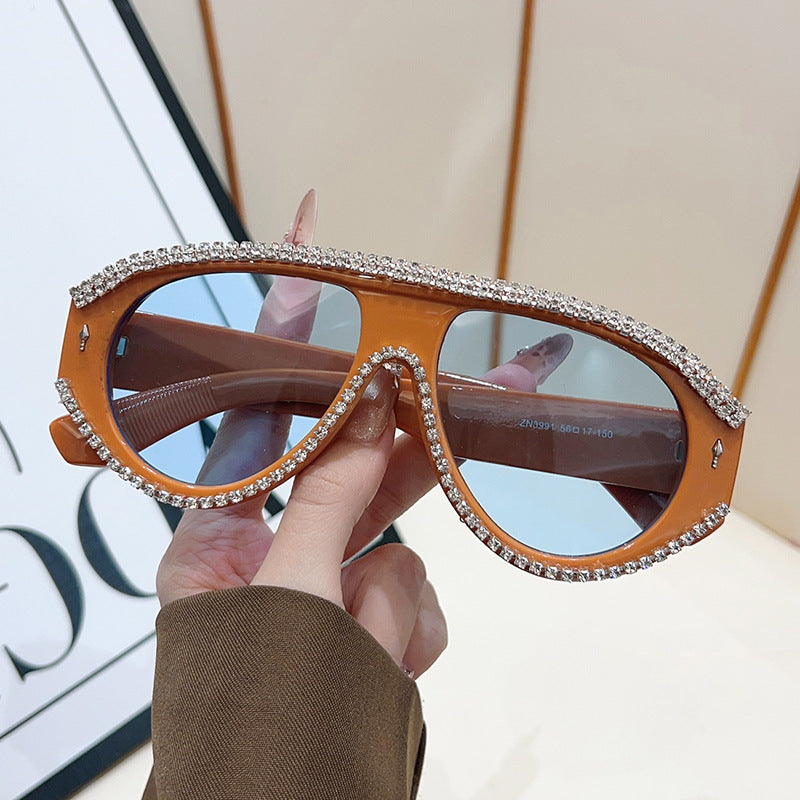 Luxuriöse Übergroße Strasssonnenbrille Brehn