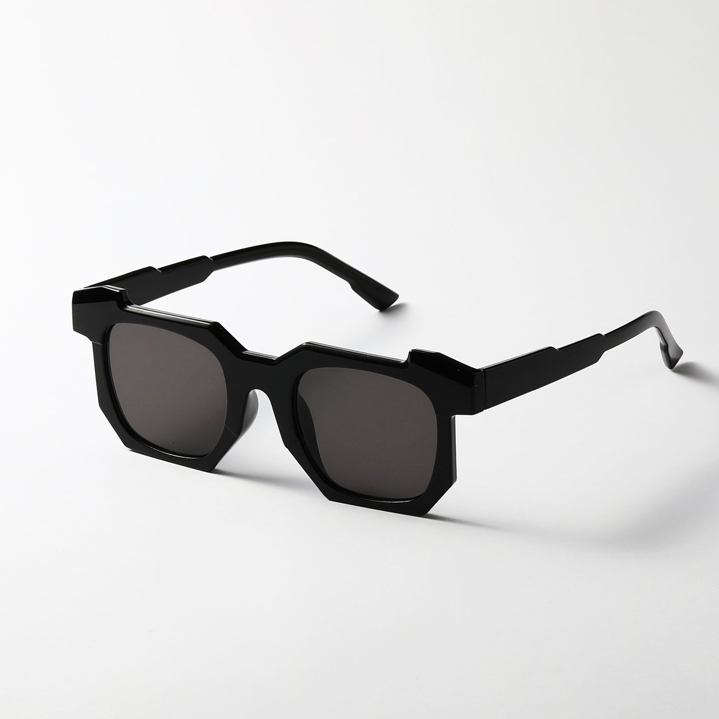 Damen modische transparente Sonnenbrille mit stilvollen Verlaufsgläsern Brehn