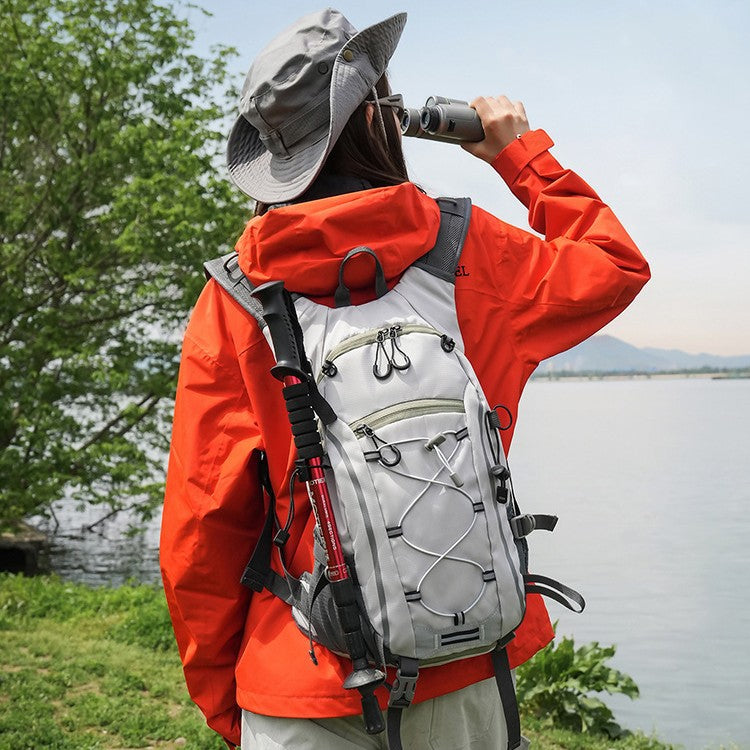 Sportlicher Wanderrucksack mit Ergonomischem Tragesystem und Reflektierenden Akzenten Brehn