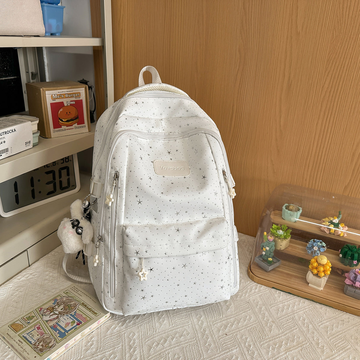 Stylischer Mehrzweck-Rucksack mit dekorativen Akzenten Brehn