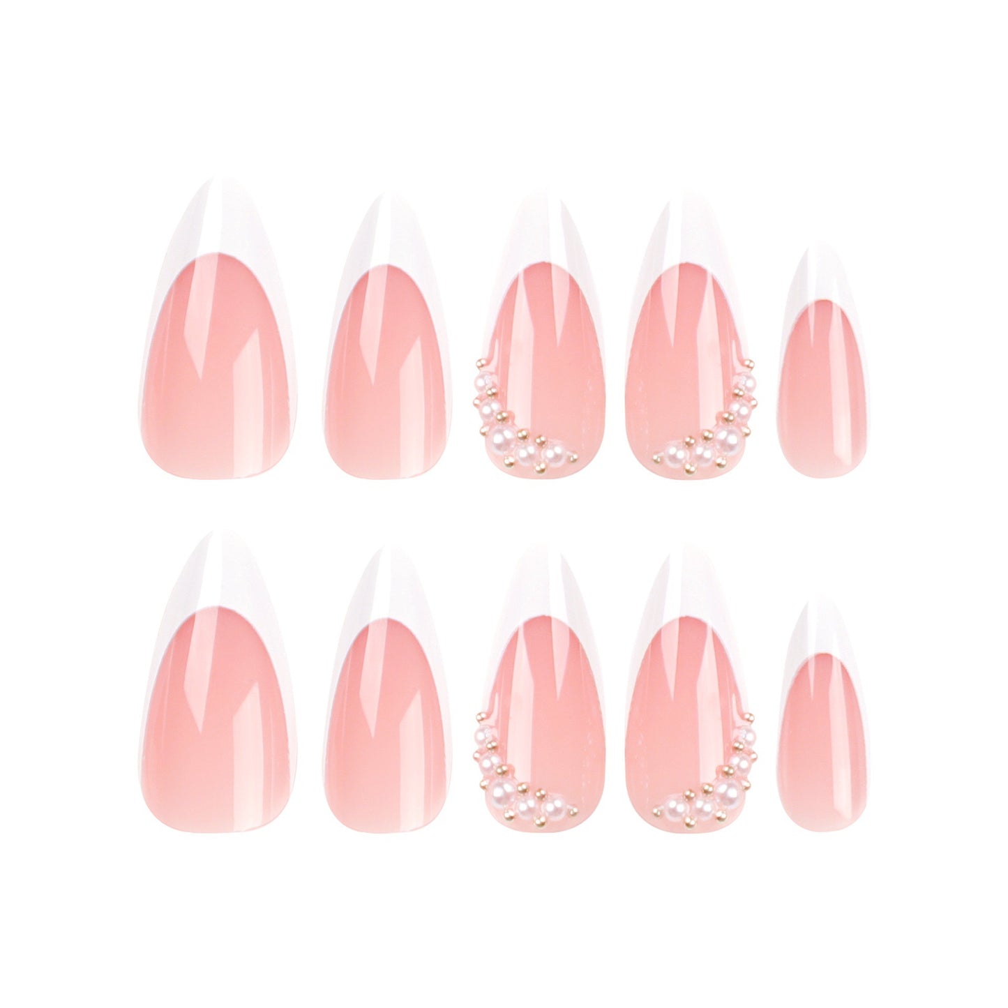 Kunstnagelset mit eleganter French Spitze und perlenverzierten Akzenten Brehn