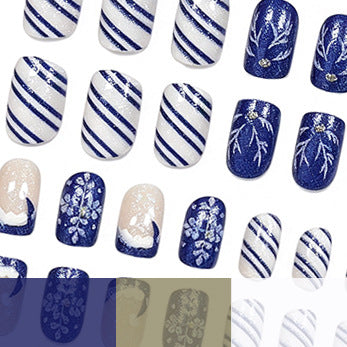 Künstlerische winterliche Acryl-Nagelkunstverzierungen Brehn