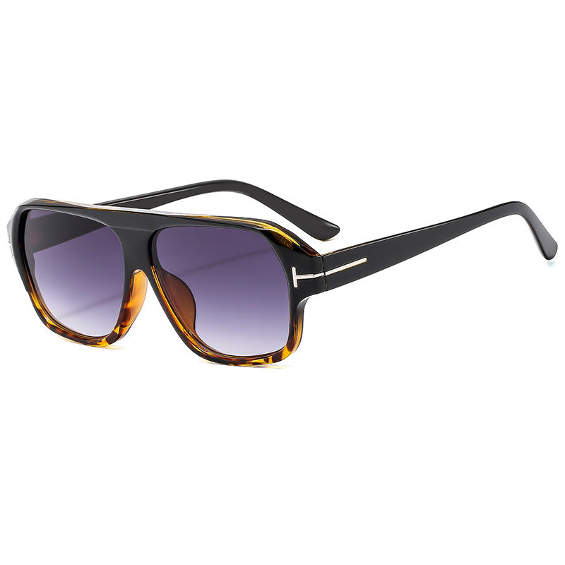 Damen oversized Sonnenbrille mit quadratischem Gestell und polarisierenden Gläsern Brehn