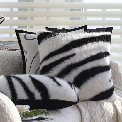 Kunstfell-Zierkissen mit Zebra-Print und extraweichem Flor Brehn