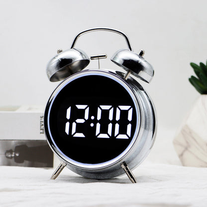 Digitaler Alarmwecker mit Retro-Design Brehn