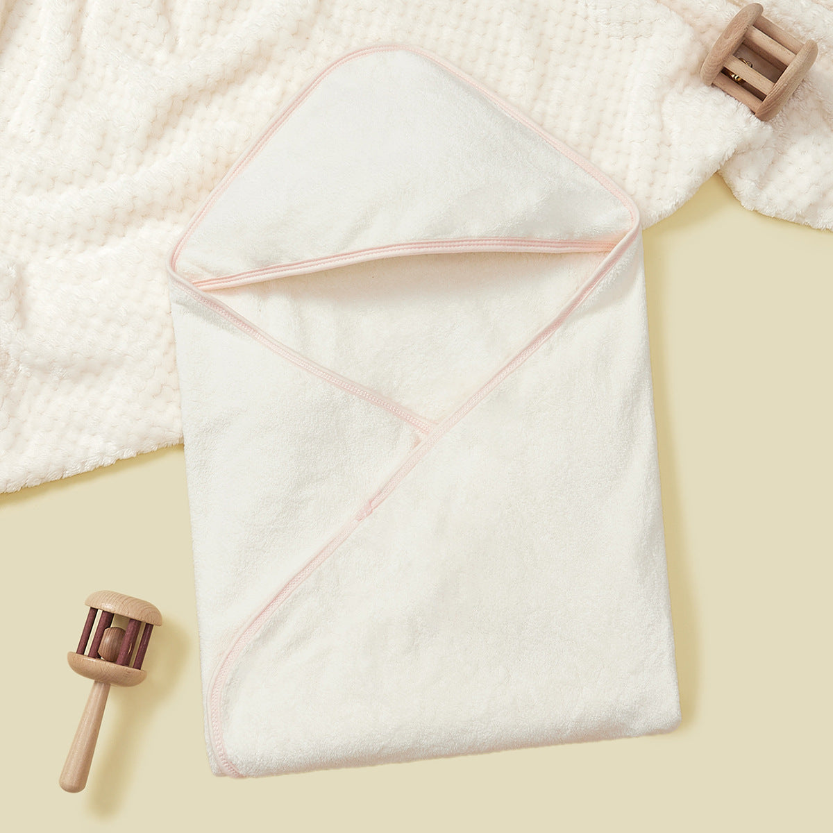 Weicher Fleece Baby-Bademantel Brehn