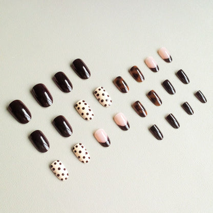 Trendiges Mehrfarbiges Nagelkunstset