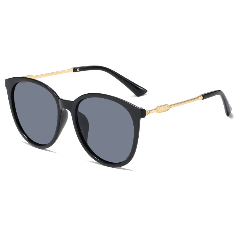 Damen Modische Cat-Eye Sonnenbrille mit verspiegelten Gläsern Brehn