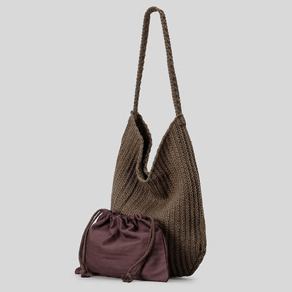 Entspannte Strick-Schultertasche