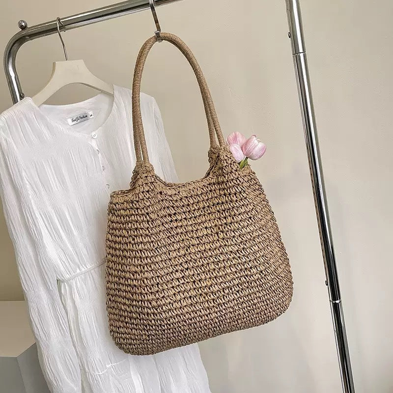 Große Geflochtene Tasche Aus Natürlichem Material Brehn