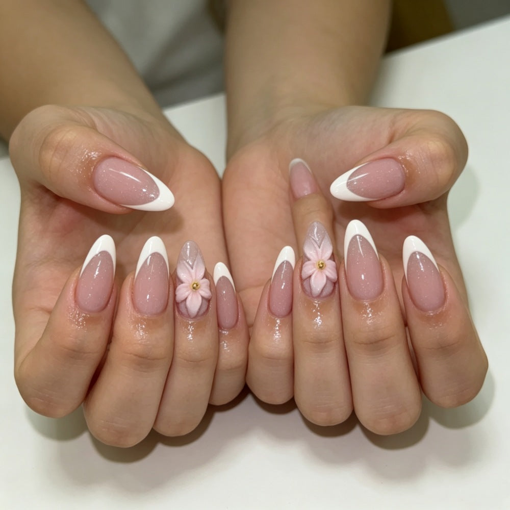 Floral 3D Nagelkunst Tipps Brehn