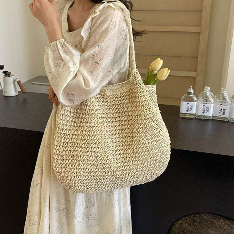 Handtasche Aus Handgefertigtem Naturmaterial mit Robustem Design Brehn