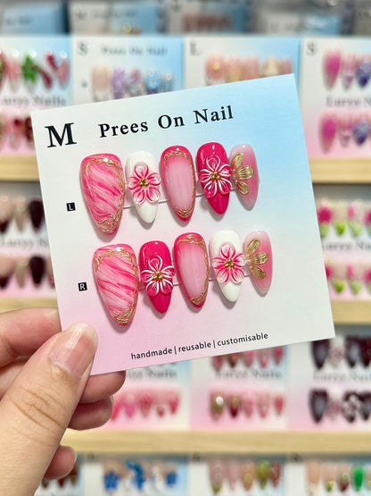 Dekoratives Floral Press-On Nagelkunst Set