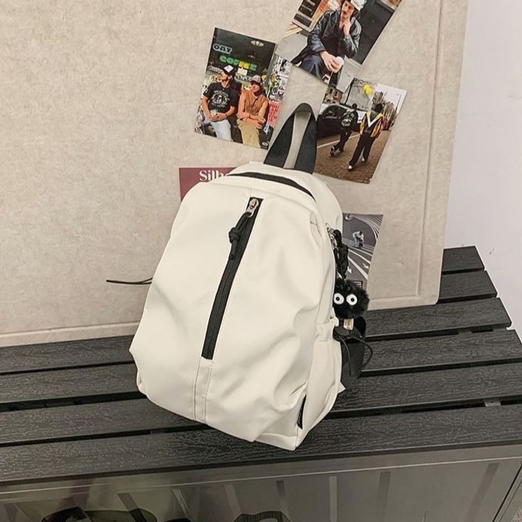 Moderner kompakter Reise-Rucksack Brehn