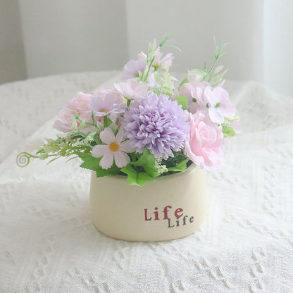 Dekorative künstliche Blumenarrangement