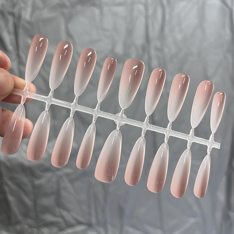 Elegante French Tip Press-On Nagelkollektion Brehn