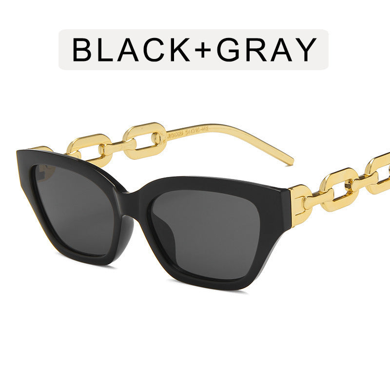 Chic Cat-Eye Sonnenbrille mit Statement-Kette Brehn