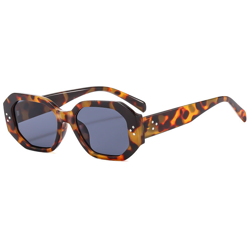 Damen Modische Sonnenbrille im markanten, achteckigen Design Brehn