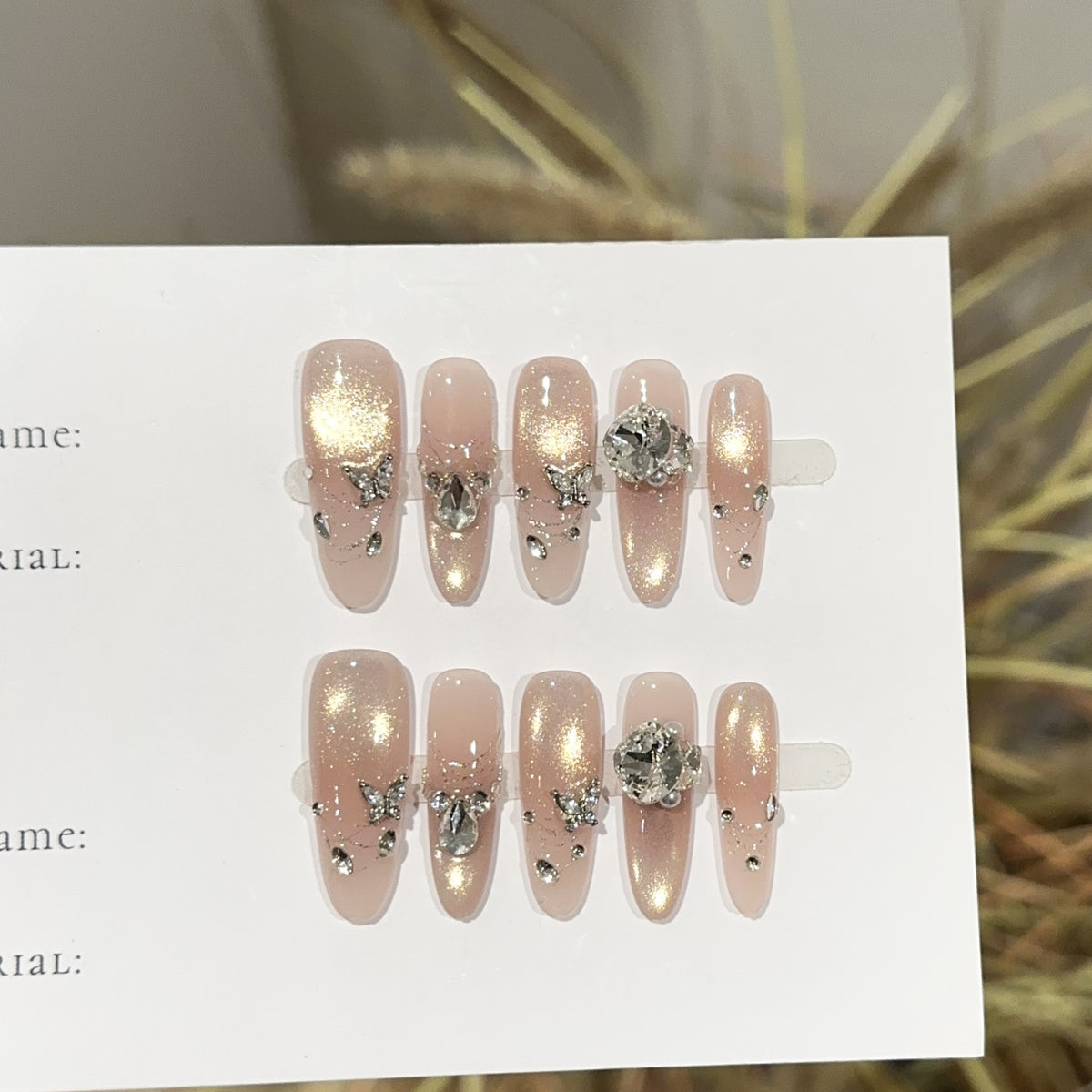 Glamouröse mit Strass verzierte Press-On-Nagel-Set