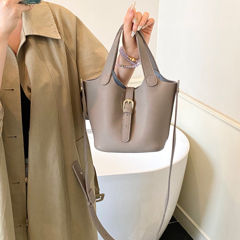 Elegante strukturierte Tasche Brehn