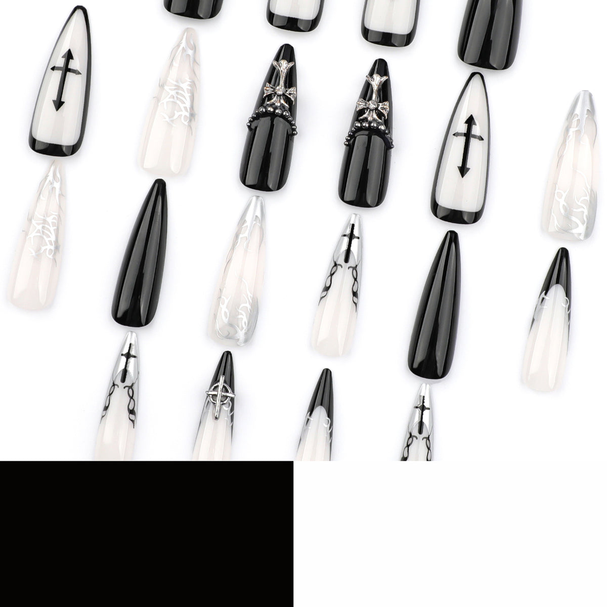 Kunstvolle Stiletto-Nägel mit einzigartigen 3D-Details und eleganten Akzenten Brehn