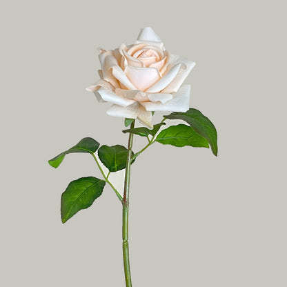 Künstlicher Rosenstamm