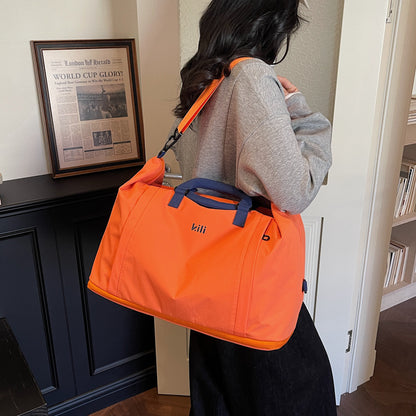 Stylische multifunktionale Reisetasche Brehn