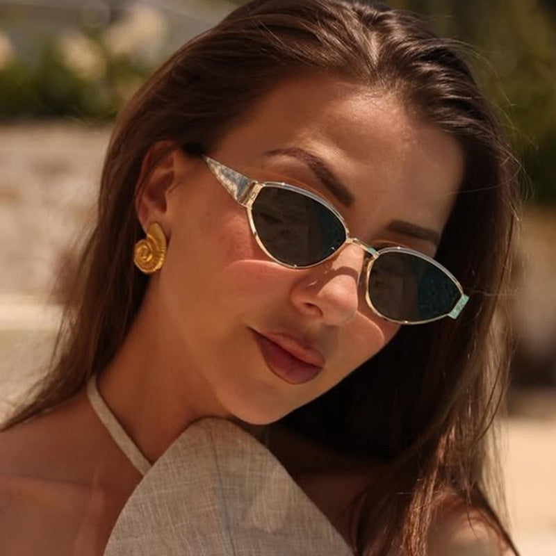 Damen Cat-Eye Sonnenbrille mit elegantem Design und luxuriösen Akzenten Brehn