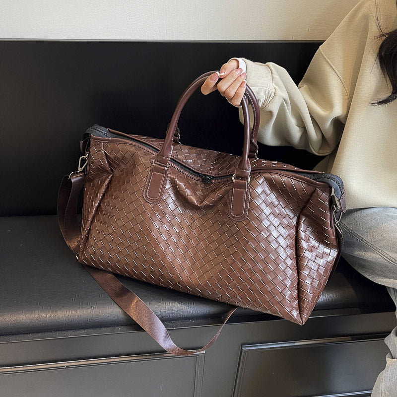 Handgefertigte Reisetasche Aus Geflochtenem Leder Brehn