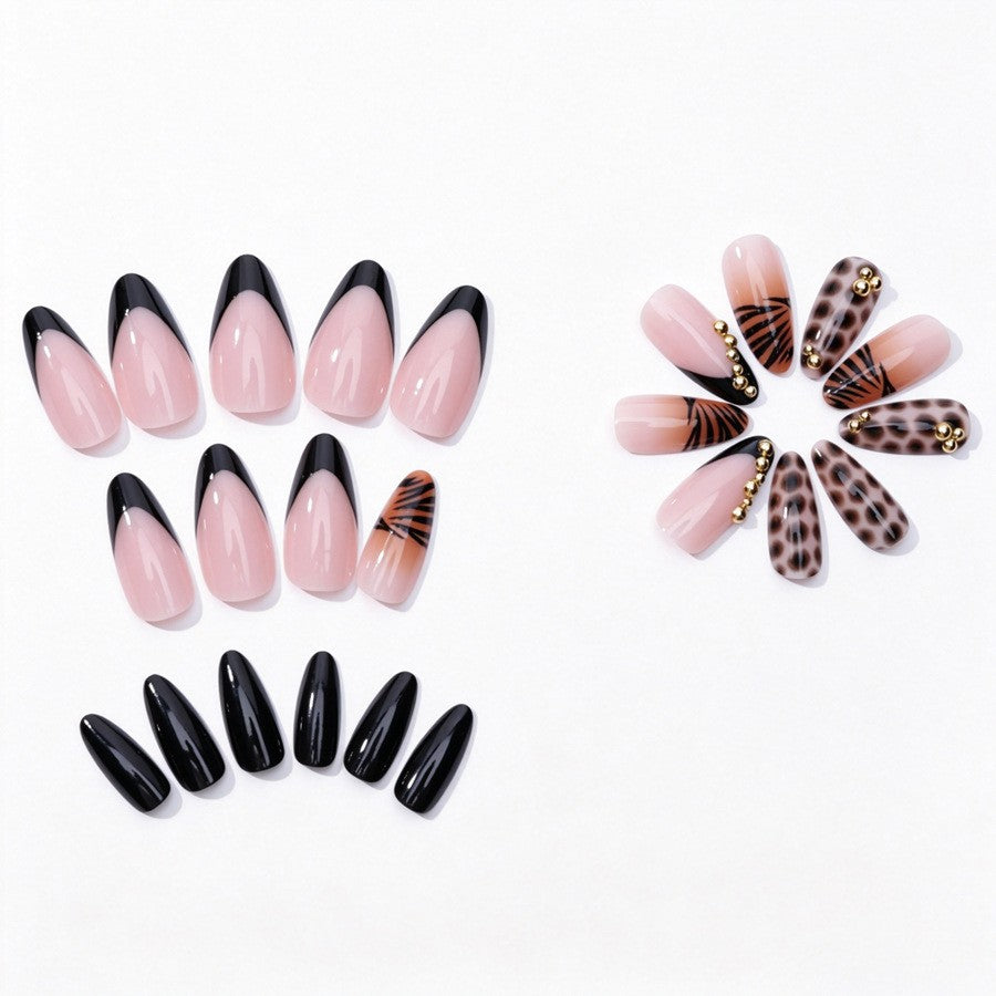 Kunstnagelset mit eleganten Tier- und Glitzermustern Brehn
