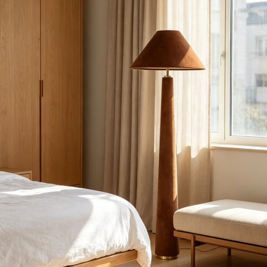 Skulpturale Stehlampe