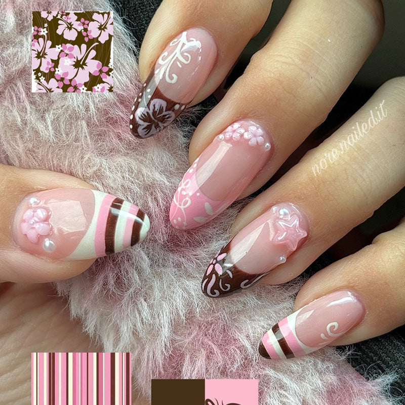Künstlerische 24-teilige Nail Art Tipps Brehn