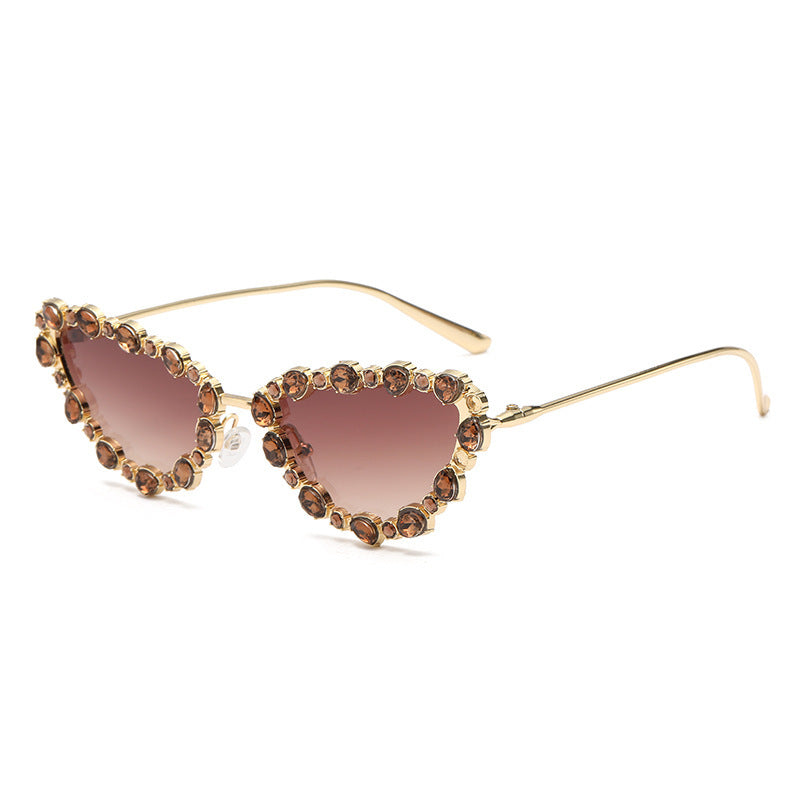 Damen Glamouröse Cat-Eye Sonnenbrille mit funkelnden Strassdetails Brehn
