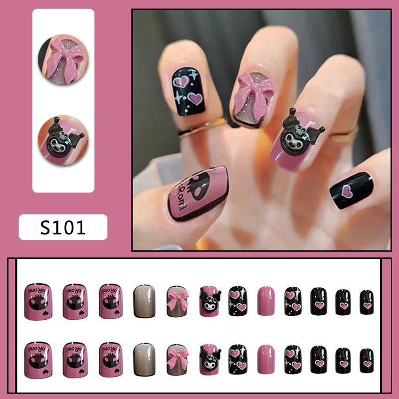 Kunstnagelset mit verspielten Designs und 3D-Akzenten Brehn