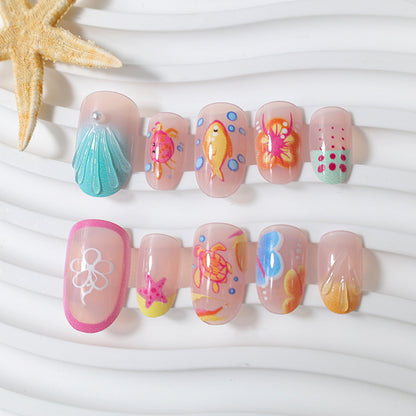 Kunstnagelset mit bunten Blüten- und sommerlichen Designs Brehn