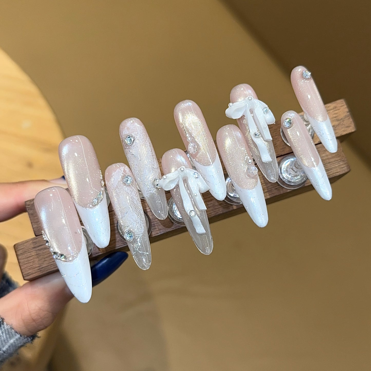 Kunstnägel Im Eleganten Hochzeitsdesign Brehn