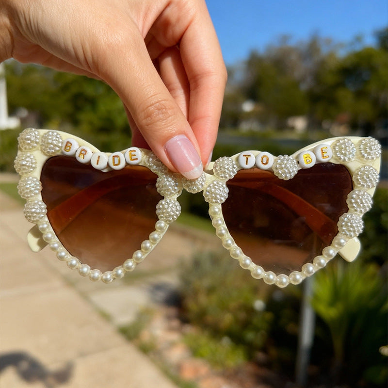 Dekorative herzförmige Braut-in-spe Sonnenbrille Brehn