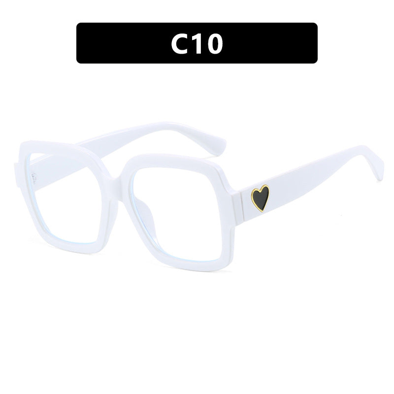 Damen quadratische Sonnenbrille mit verspieltem Herzdetail Brehn
