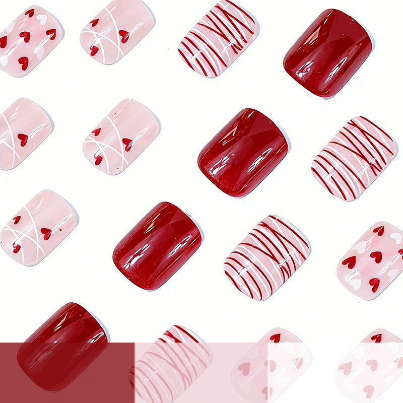 Romantische Herz-Themen-Nagelkunst-Verzierungen Brehn