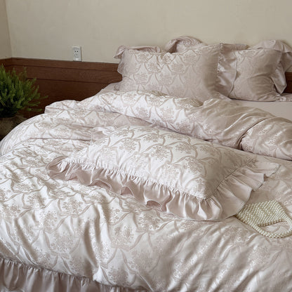 Bettwäsche-Garnitur im Barock‑Jacquard mit Volantkissen Brehn