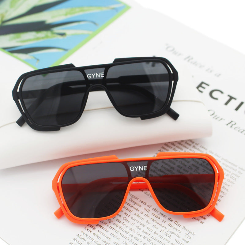 Damen Sportliche Sonnenbrille mit modernem Design Brehn