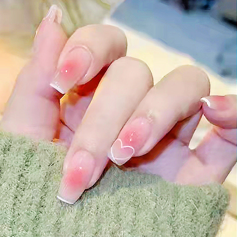Kreatives Kunstnagelset mit Glitzer- und eleganten Muster Akzenten Brehn