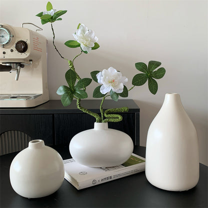 Minimalistische Keramikvase