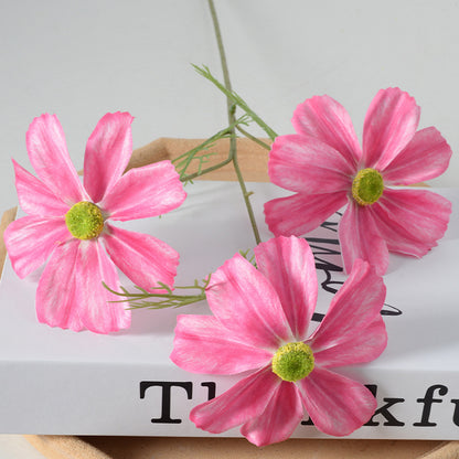 Dekorative Künstliche Florale Cosmos Anordnung