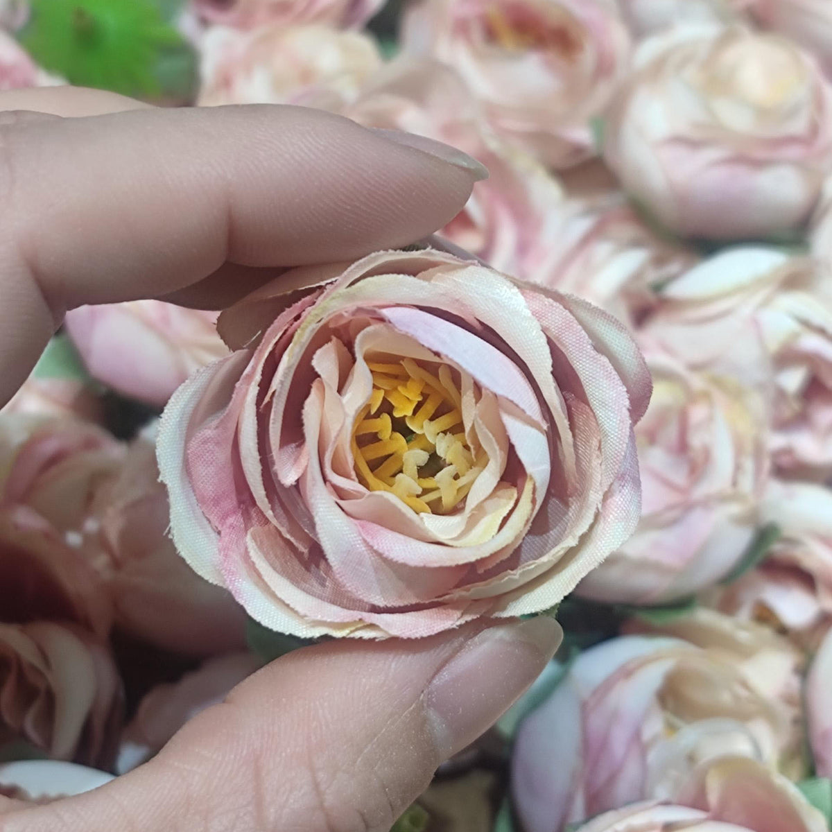 Premium Künstliches Rosenblumenarrangement