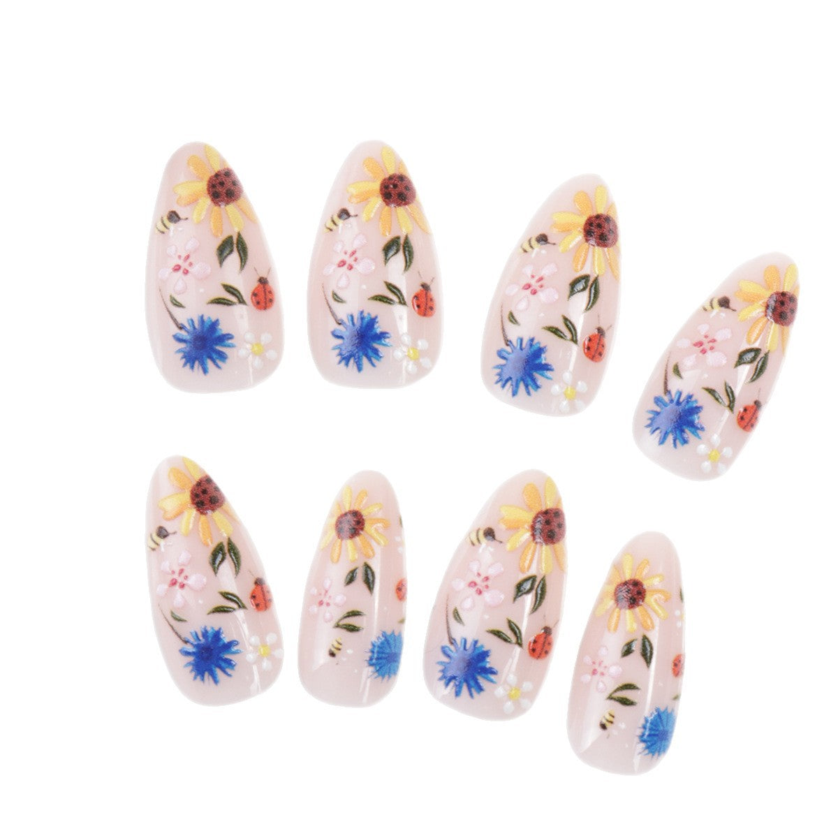 Floral Verziertes Press-On Nagelkunst Set Brehn