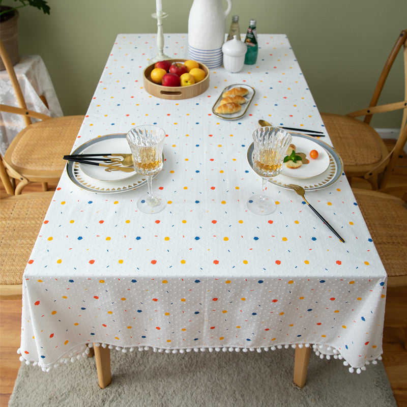 Verspielt-Punkt-Tischdecke