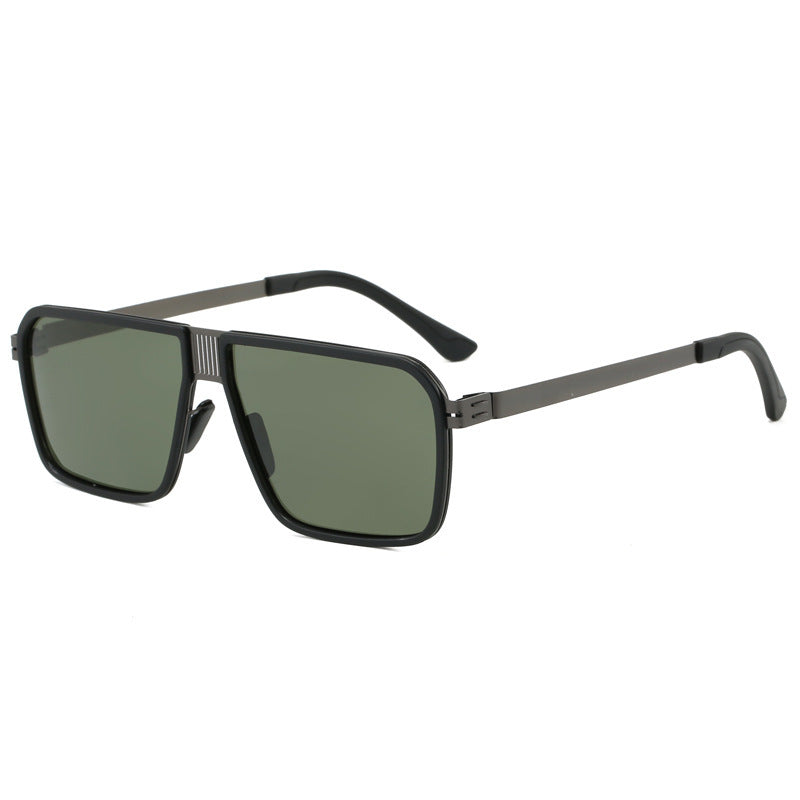 Damen modische Sonnenbrille im modernen, eckigen Design Brehn