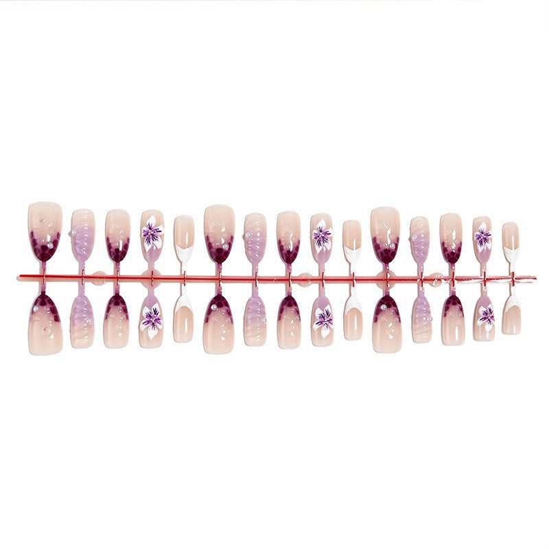 Floral Design Press-On Nail Set Brehn